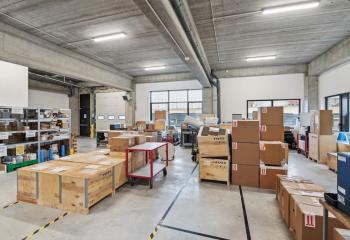 Location entrepôt - Proximité A86 et RER A  à Nanterre - 92000