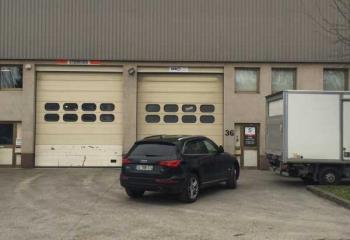 Local d'activité à louer - Hauteur 5 m  à Neuilly-sur-Marne - 93330