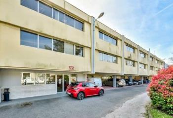 Location bureaux - Zone Industrielle des Chanoux  à Neuilly-sur-Marne - 93330