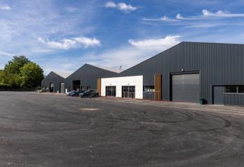 Location cellule d'activité - Proximité A22  à Neuville-en-Ferrain - 59960