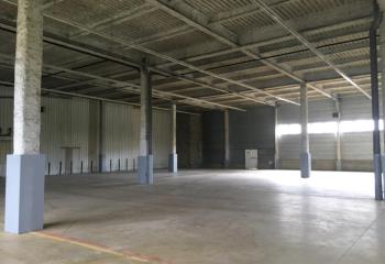 Location entrepôt - Proche A12 et A13
