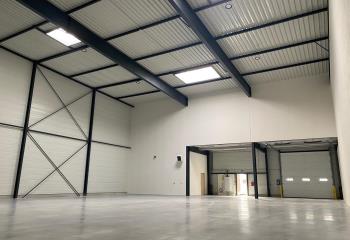 Location activité/entrepôt Osny (95520) - 376 m²  à Osny - 95520