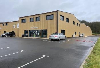 Local industriel à louer - Proche centre-ville  à Périgueux - 24000