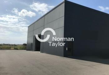 Local d'activité à louer - Proche aéroport Rivesaltes  à Perpignan - 66000