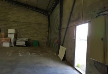 Local d'activité à louer - Proche zone commerciale  à Portet-sur-Garonne - 31120