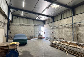 Location local d'activités à - Zone proche A8  à Puget-sur-Argens - 83480