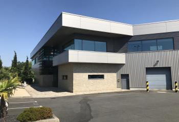 Location entrepôt - Proche périphérique nord & sud  à Rezé - 44400