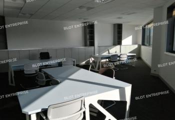 Location activité/entrepôt Rezé (44400) - 1313 m²  à Rezé - 44400
