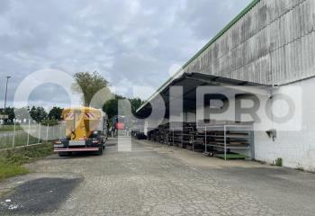 Location activité/entrepôt Rignieux-le-Franc (01800) - 1408 m²  à Rignieux-le-Franc - 01800