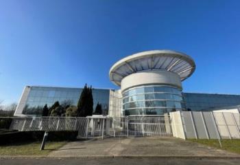 Location activité/entrepôt Roissy-en-France (95700) - 5701 m²  à Roissy-en-France - 95700