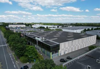 Location entrepôt - Proximité A1, A3 et RER B  à Roissy-en-France - 95700