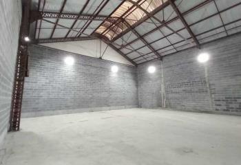 Location activité/entrepôt Roubaix (59100) - 180 m²