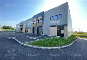 Location activité/entrepôt (59262) - 4111 m²  à Sainghin-en-Mélantois - 59262