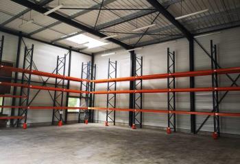 Location activité/entrepôt Saint-Amand-les-Eaux (59230) - 232 m²  à Saint-Amand-les-Eaux - 59230