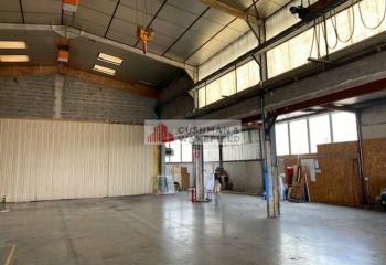 Local d'activité à louer - Proche A750