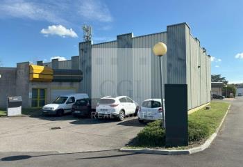 Local d'activité à louer - Proche A450 et A7