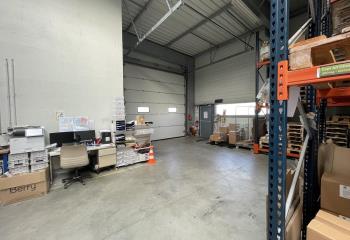 Local d'activité à louer - Proche périphérique Porte d'Armor