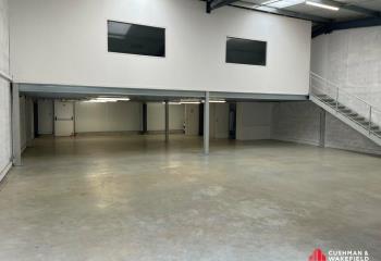 Location activité/entrepôt Saint-Jean-d'Illac (33127) - 315 m²  à Saint-Jean-d'Illac - 33127