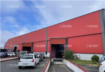 Location activité/entrepôt Saint-Jean-de-la-Ruelle (45140) - 3200 m²  à Saint-Jean-de-la-Ruelle - 45140