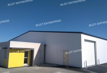 Location activité/entrepôt Saint-Julien-de-Concelles (44450) - 460 m²  à Saint-Julien-de-Concelles - 44450