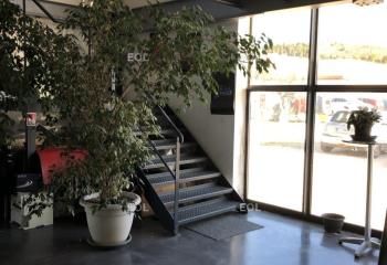 Location activité/entrepôt Saint-Mitre-les-Remparts (13920) - 750 m²