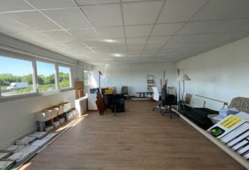 Location activité/entrepôt Saint-Ouen-l'Aumône (95310) - 328 m²  à Saint-Ouen-l'Aumône - 95310