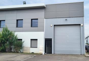 Local de stockage à louer - Accès A43 & A46