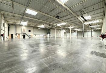 Location bâtiment industriel - Parc Ariane - Accès RN6, A43, A46  à Saint-Priest - 69800