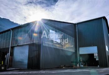Location activité/entrepôt Saint-Vincent-de-Mercuze (38660) - 500 m²  à Saint-Vincent-de-Mercuze - 38660