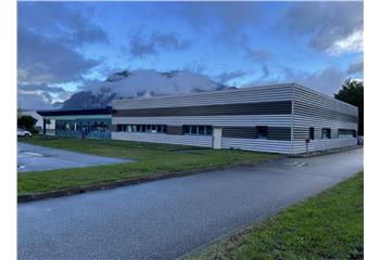 Location activité/entrepôt Sainte-Hélène-du-Lac (73800) - 197 m²  à Sainte-Hélène-du-Lac - 73800