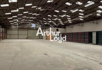 Locaux mixtes à louer - Proche A8