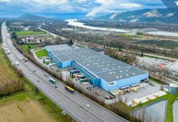 Plateforme logistique à louer - Proche A7