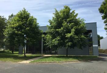 Location activité/entrepôt Semoy (45400) - 907 m²  à Semoy - 45400