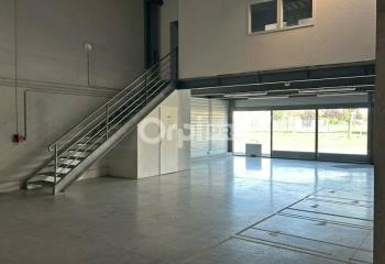 Location activité/entrepôt Serres-Castet (64121) - 348 m²
