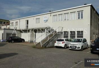 Location activité/entrepôt Seyssinet-Pariset (38170) - 852 m²  à Seyssinet-Pariset - 38170