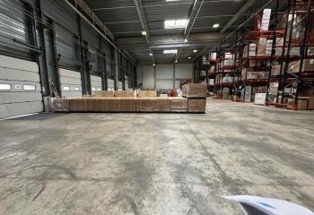 Location entrepôts - Proche A10 et D910