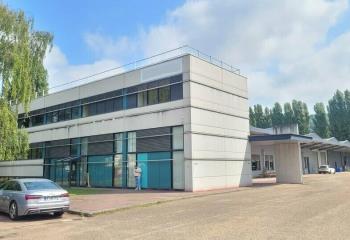 Location ensemble industriel - Proche A13 et centre-ville