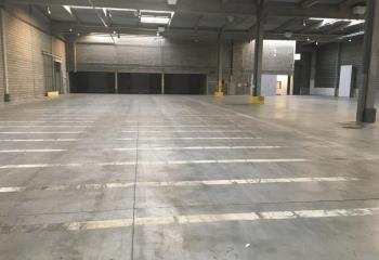 Location entrepôt - Proximité A86 et transports en commun  à Sucy-en-Brie - 94370