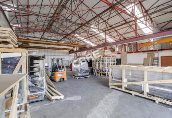 Local d'activités à louer - Proche A86 et RER A  à Sucy-en-Brie - 94370