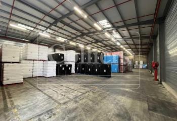 Location activité/entrepôt Tarascon (13150) - 1435 m²