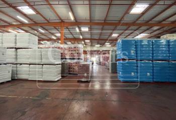 Location activité/entrepôt Tarascon (13150) - 8638 m²
