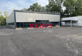 Location local d'activité - Proche périphérique et transports  à Toulouse - 31000