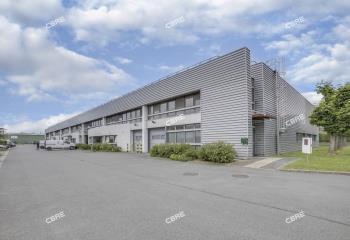 Location entrepôt - Proche A13, A86 et RER C  à Trappes - 78190