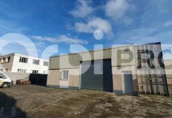 Location activité/entrepôt Verneuil-l'Étang (77390) - 205 m²