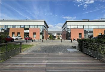 Location activité/entrepôt Villeneuve-la-Garenne (92390) - 1789 m²  à Villeneuve-la-Garenne - 92390