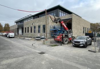 Locaux d'activités mixtes à louer - Proximité transports  à Villeneuve-la-Garenne - 92390