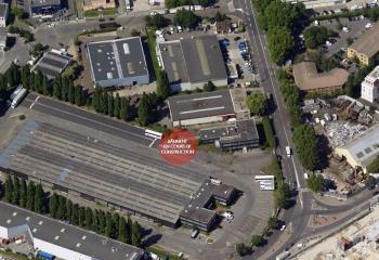 Location entrepôt - Proche Paris et transports  à Villeneuve-la-Garenne - 92390