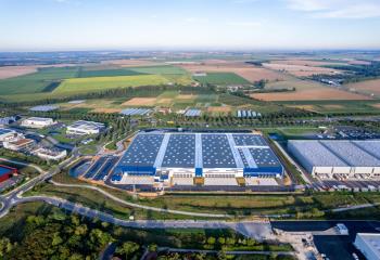 Location entrepôt - Proximité A4, Aéroport Roissy  à Villenoy - 77124