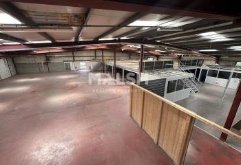 Location activité/entrepôt Voiron (38500) - 1700 m²  à Voiron - 38500