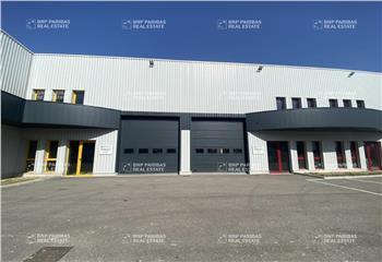 Locaux d'activité à louer - Proche échangeur autoroutier  à Voreppe - 38340